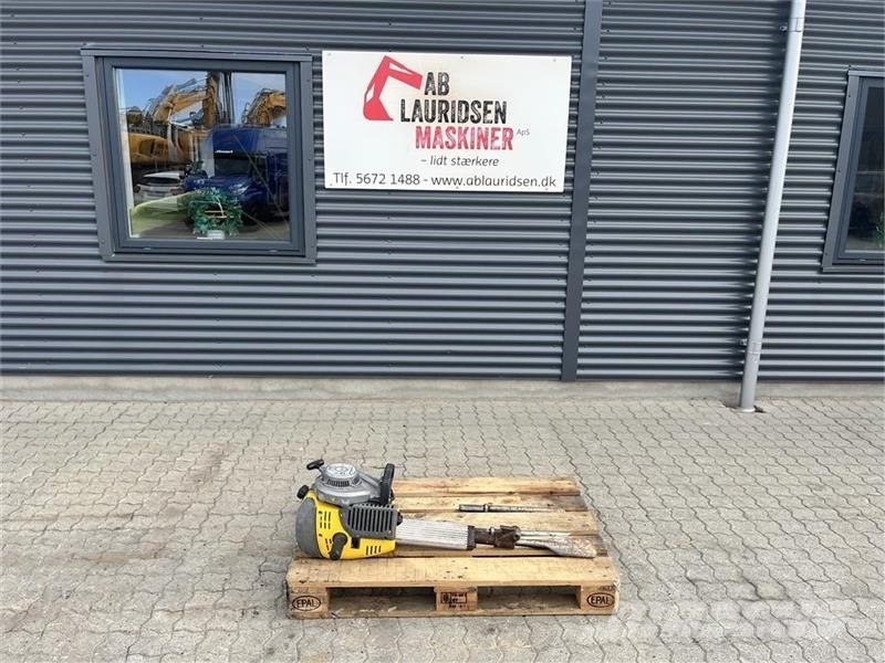 - - - Wacker bh24 benzin hammer Ďalšie komponenty