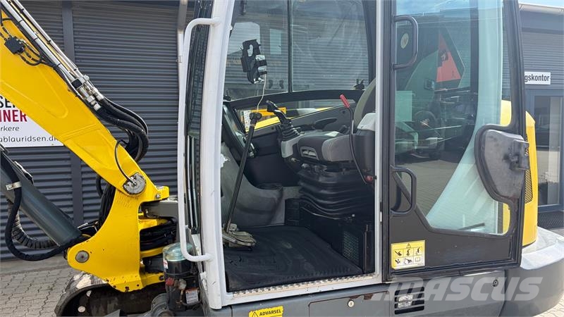 Wacker Neuson ET90 m/ Engcon og Unicontrol 3D-GPS Excavadoras sobre orugas