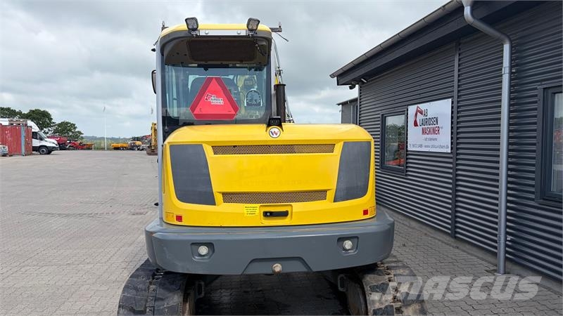 Wacker Neuson ET90 m/ Engcon og Unicontrol 3D-GPS Excavadoras sobre orugas