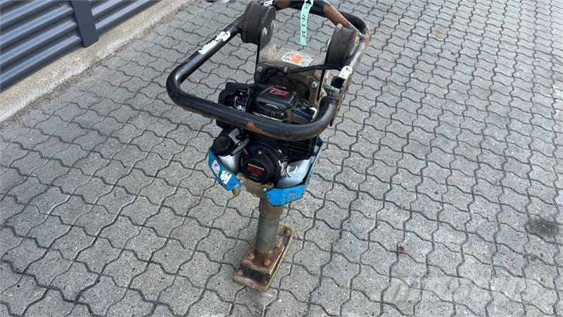 Weber svr300 32Kg lille/smal jordloppe NY Motor Ubijaki