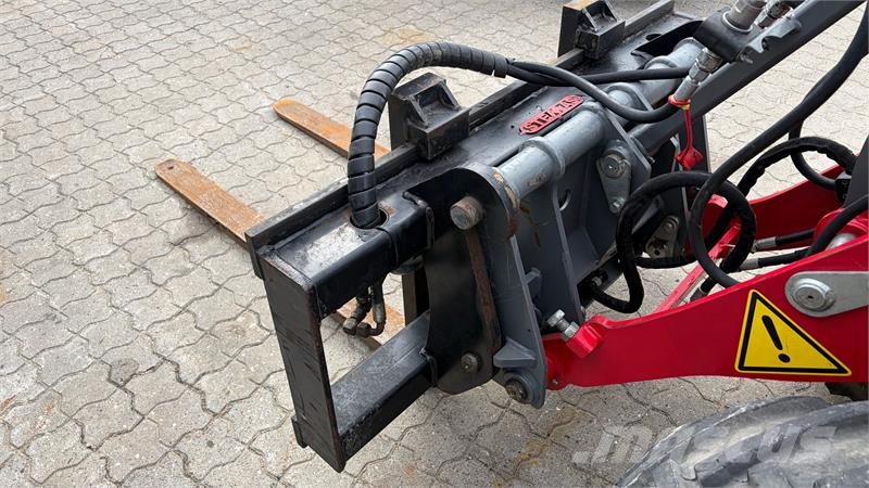 Weidemann 1160 e-Hoftrac EL Weidemann 1160 eHoftrac (Årg. 20 Minicargadoras