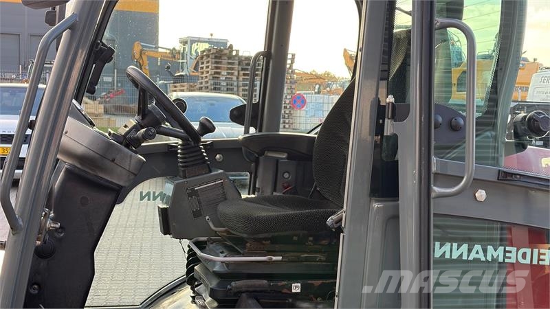 Weidemann 2080 RL40 med skovl og gafler Малые погрузчики