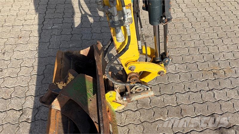 Yanmar SV18 Tiltman og 2 skovle Mini rýpadla < 7t