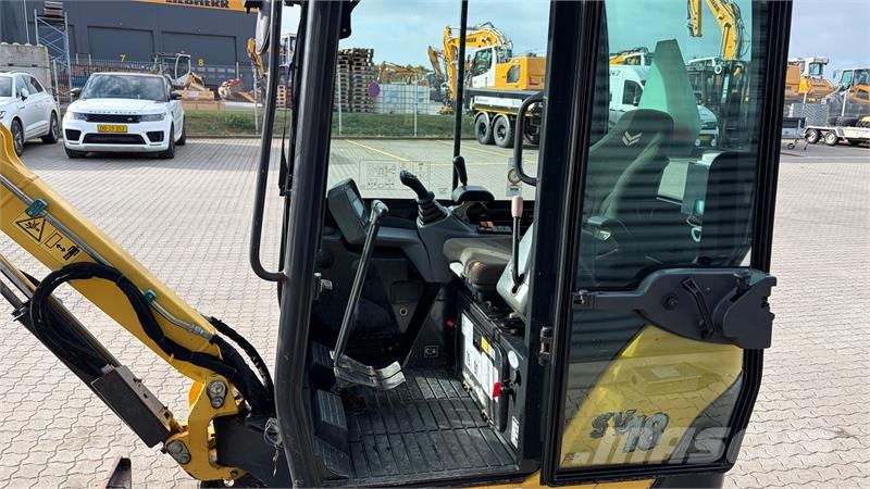 Yanmar SV18 Tiltman og 2 skovle Miniescavatori
