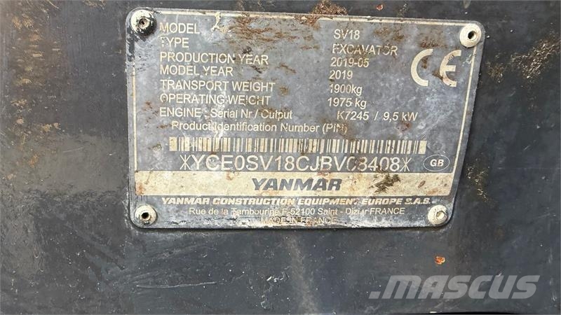 Yanmar SV18 Tiltman og 2 skovle Miniescavatori