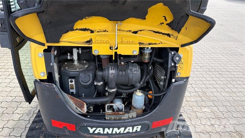 Yanmar SV18 Tiltman og 2 skovle Miniescavatori