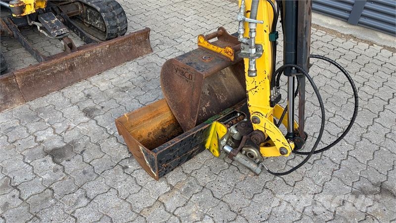 Yanmar SV18 Tiltman og 2 skovle Miniescavatori