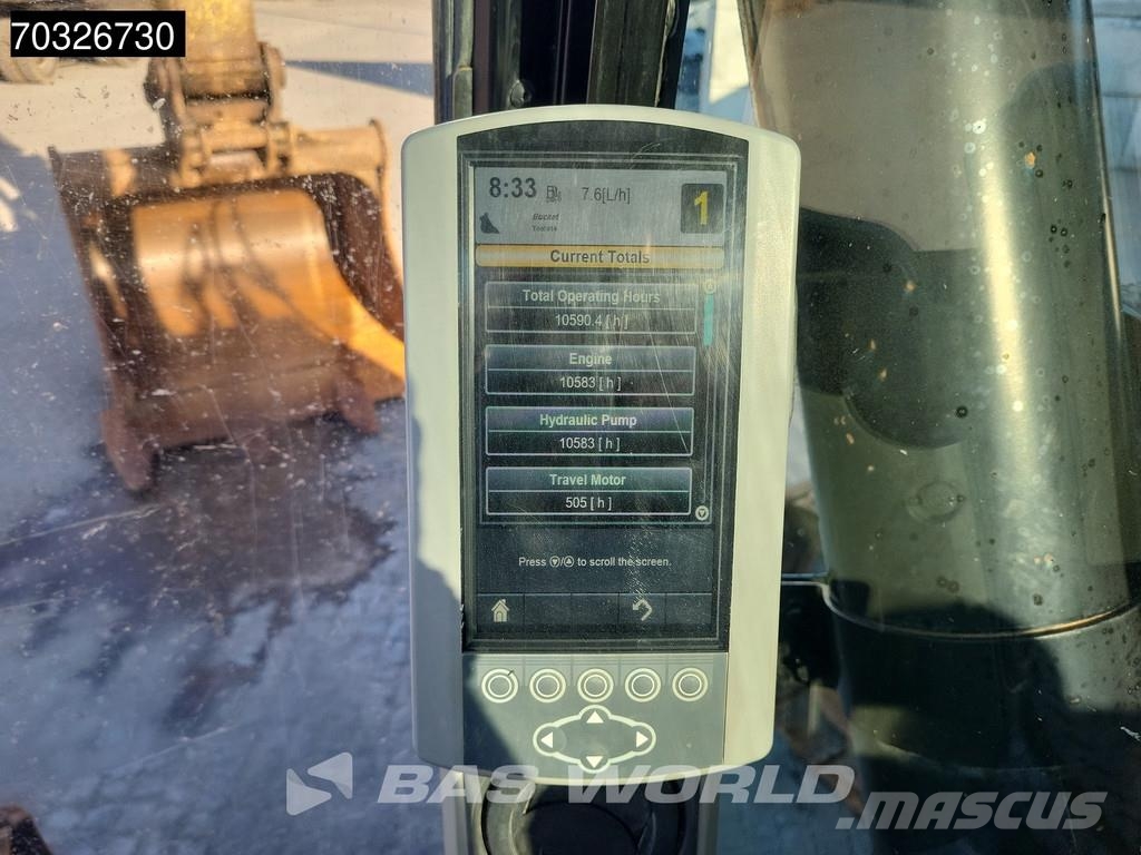 CAT 336 F L XE حفارات زحافة