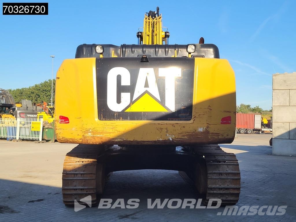 CAT 336 F L XE حفارات زحافة