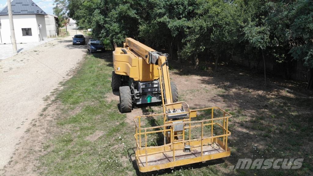 Haulotte HA 32 PX Колінчаті підйомники