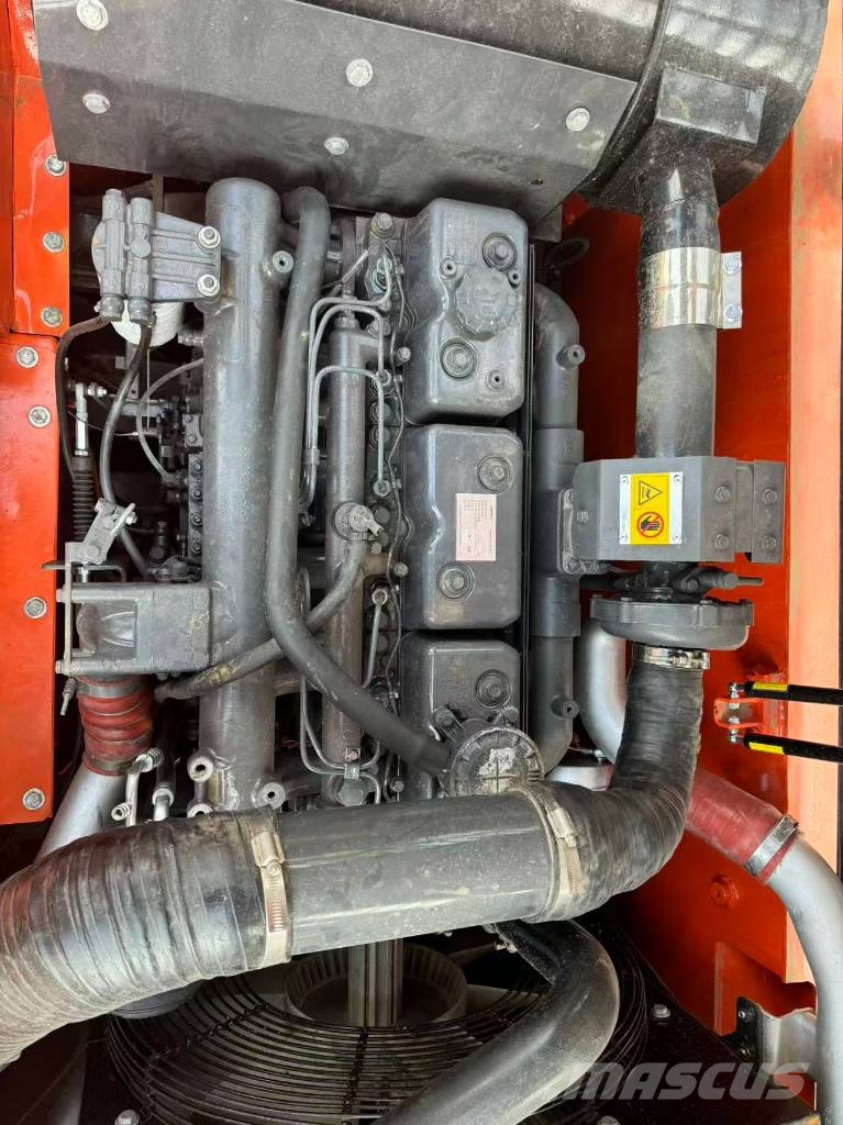 Doosan DX 300 LCA Raupenbagger