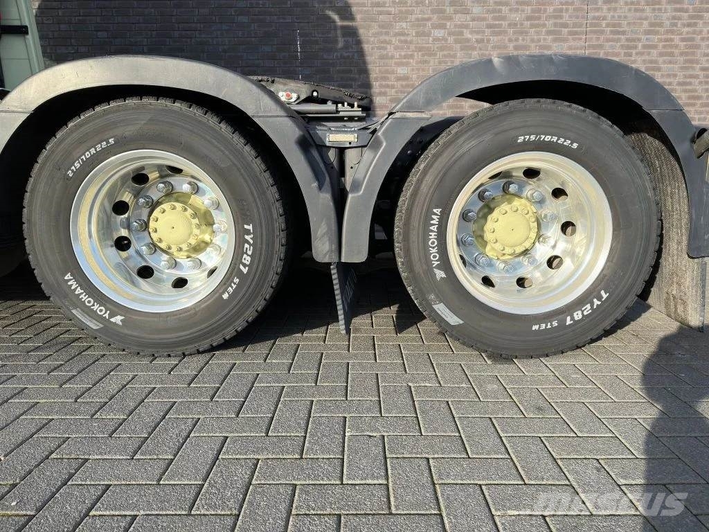 Volvo FH 16.750 6X4 XXL CABINE TREKKER/SZM/TRACTOR Prime Movers