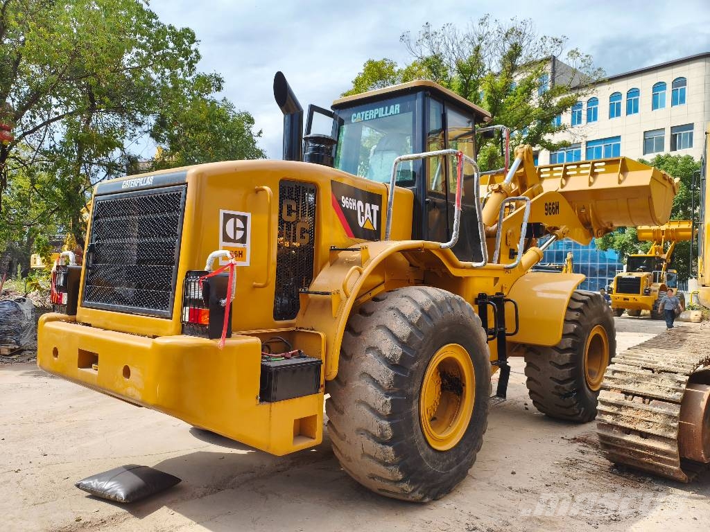 CAT 966 H Rataslaadurid