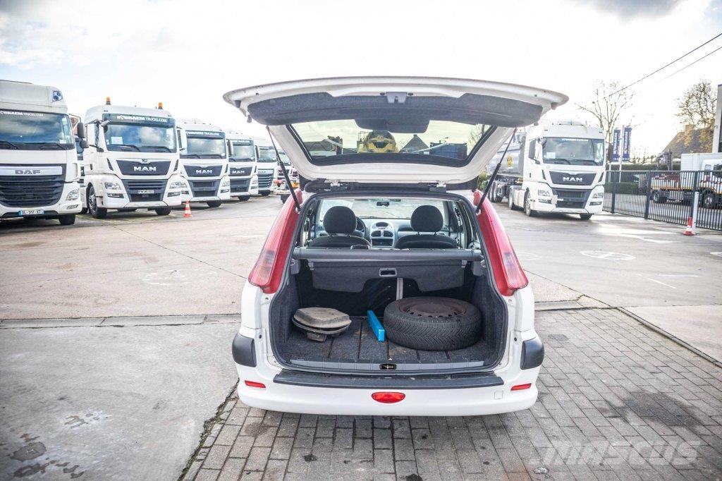 Peugeot 206 SW Carros