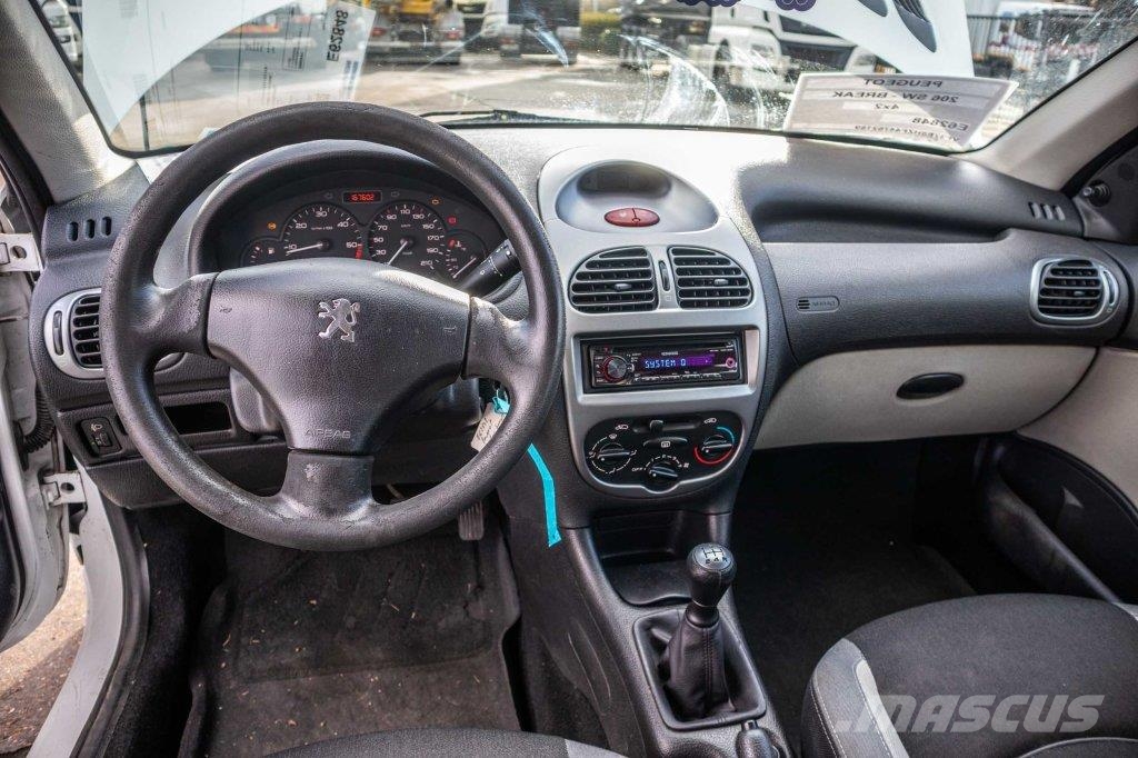 Peugeot 206 SW Carros