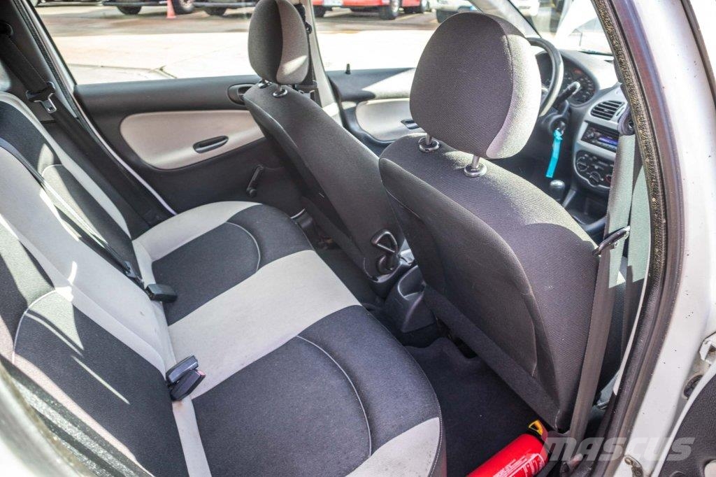 Peugeot 206 SW Carros