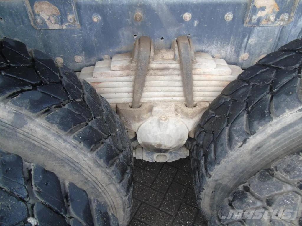 Renault Kerax 420 DCI + MANUAL + SPRING + 6X4 + PERFECT شاحنات قلابة