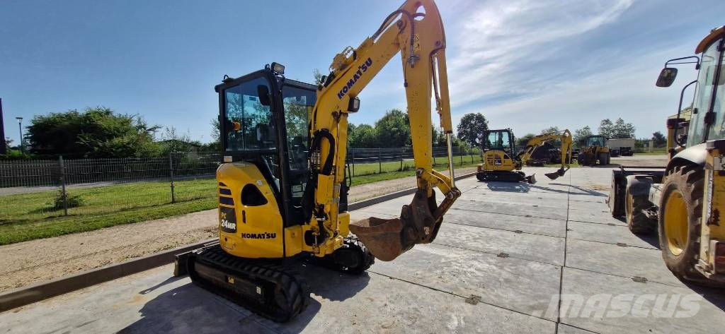 Komatsu PC 24 MR-5 حفارات صغيرة أقل من 7 طن (حفارات صغيرة)