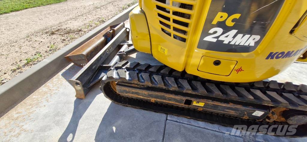 Komatsu PC 24 MR-5 حفارات صغيرة أقل من 7 طن (حفارات صغيرة)