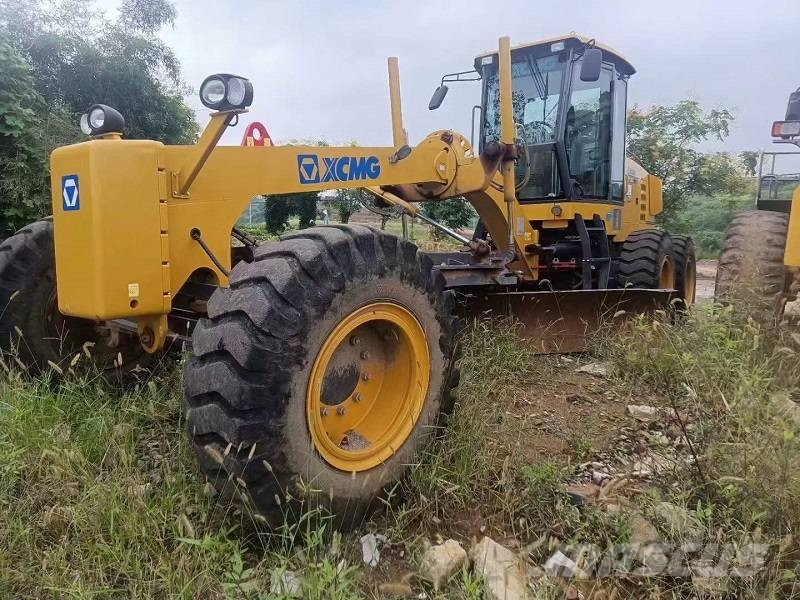 XCMG 2153 معدات تمهيد الطرق