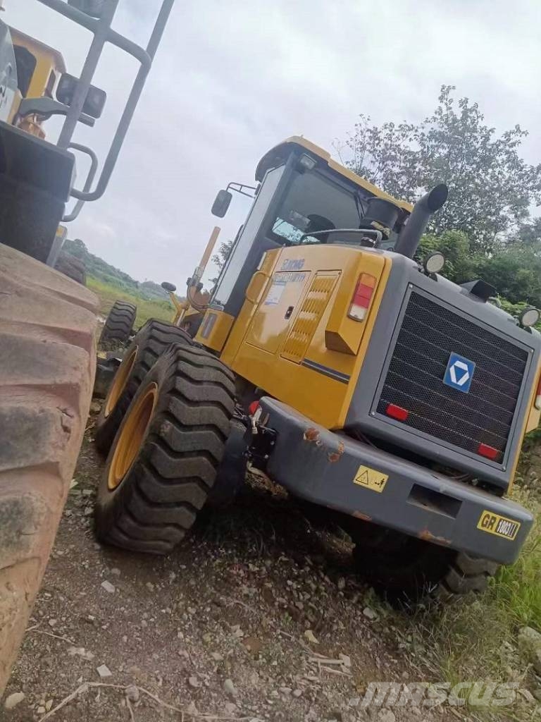 XCMG 2153 معدات تمهيد الطرق