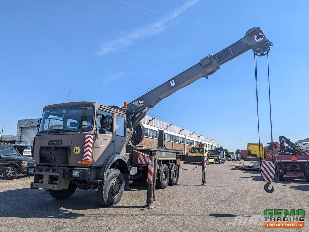  OAF 32.281 6x6  - WSK - Palfinger PK30000T - Hub r Evakuators ar manipulatoru