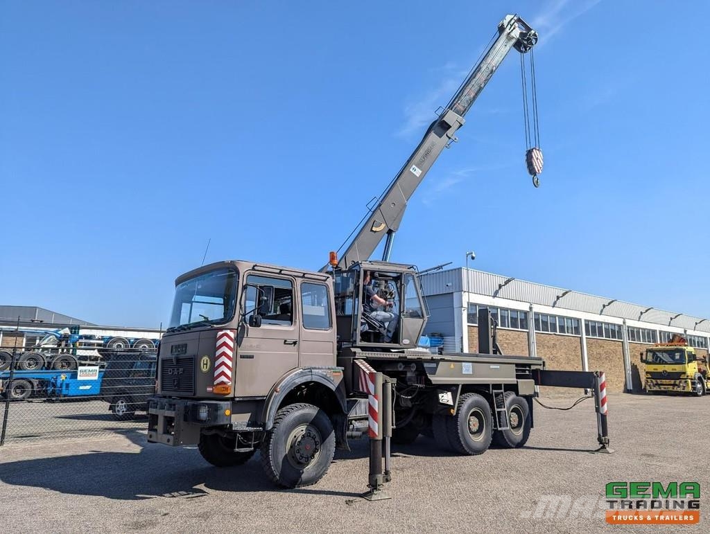  OAF 32.281 6x6  - WSK - Palfinger PK30000T - Hub r Vehículos de reciclaje
