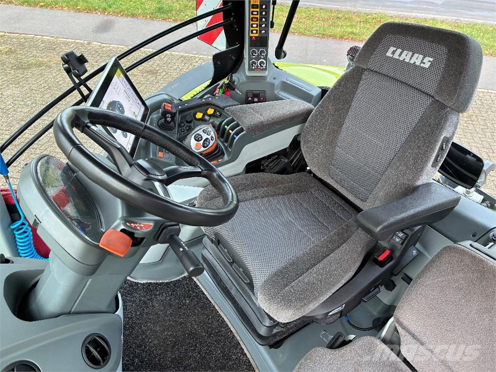 CLAAS Axion 830 Cmatic 트랙터