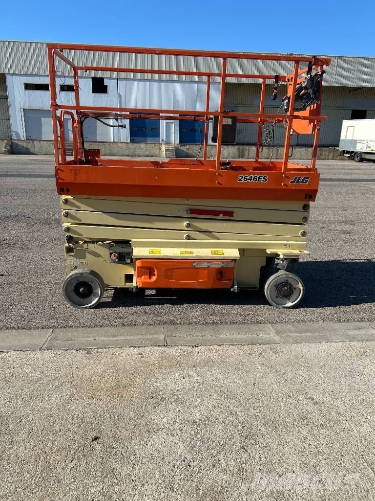 JLG ES 2646 Makazaste platforme