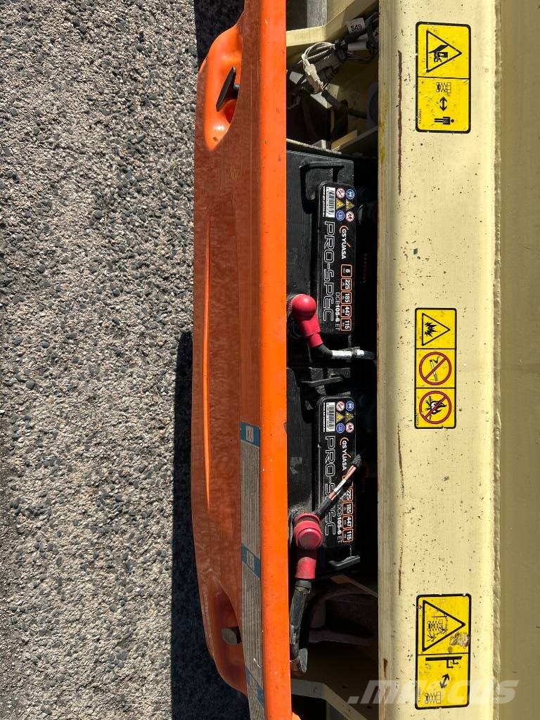 JLG ES 2646 Makazaste platforme