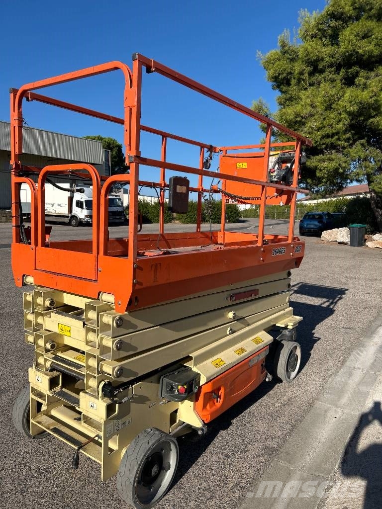 JLG ES 2646 Makazaste platforme