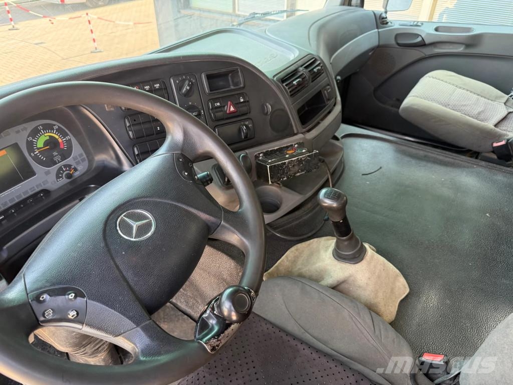 Mercedes-Benz Actros 4151 Actros 4151K V8 8x4 Euro5 40Ton Savivarčių priekabų vilkikai
