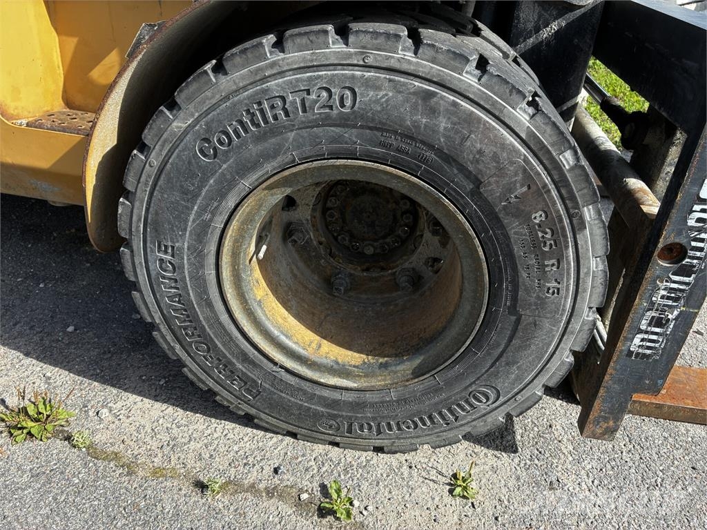 CAT 50 شاحنات الديزل