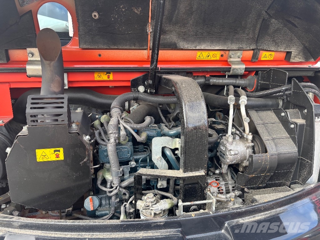 Kubota KX 080-4 / Engcon, 2 kauhaa, Rasvari, Uudet telat Vidēja lieluma ekskavatori 7 t - 12 t