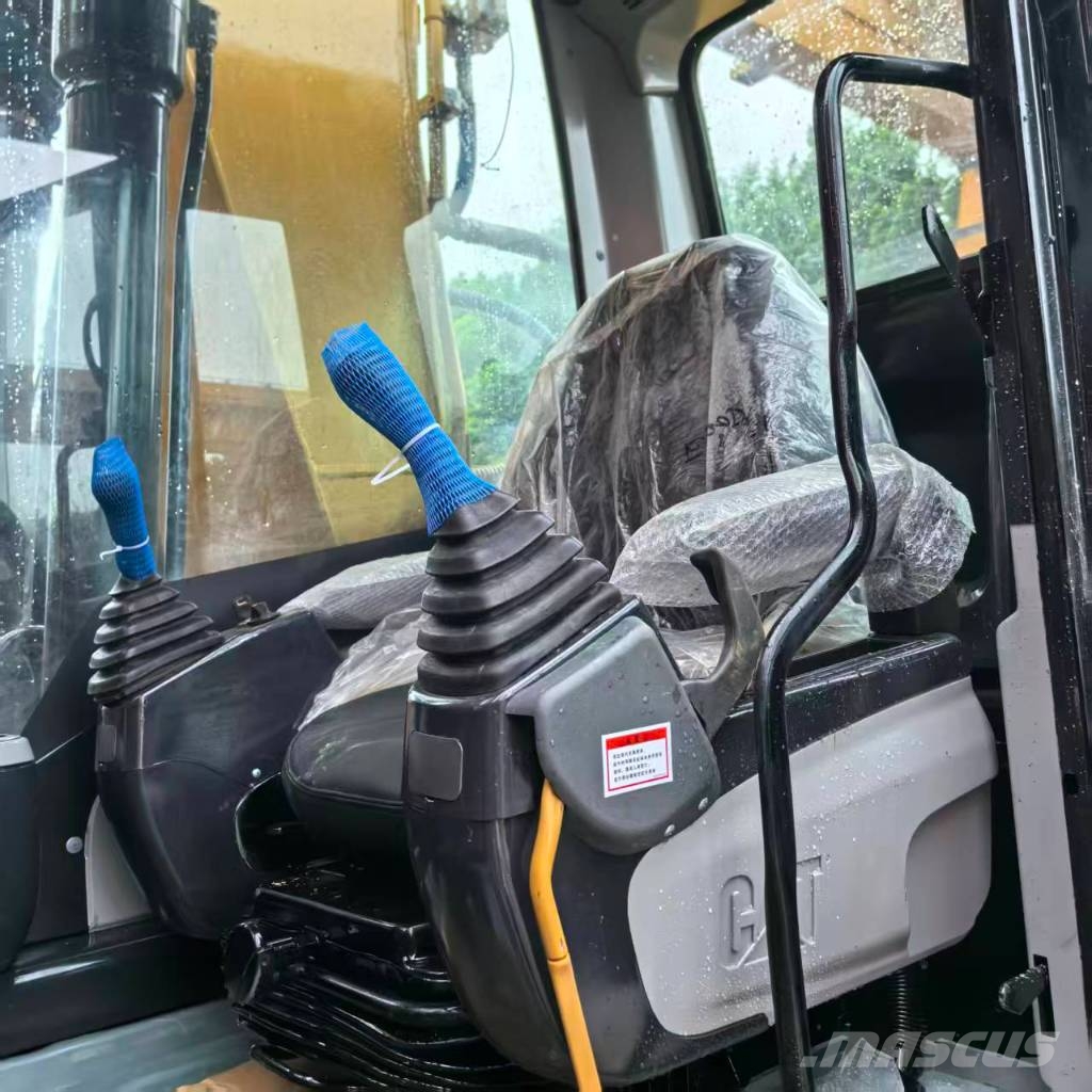 CAT 320D2 대형 굴삭기 29톤 이상