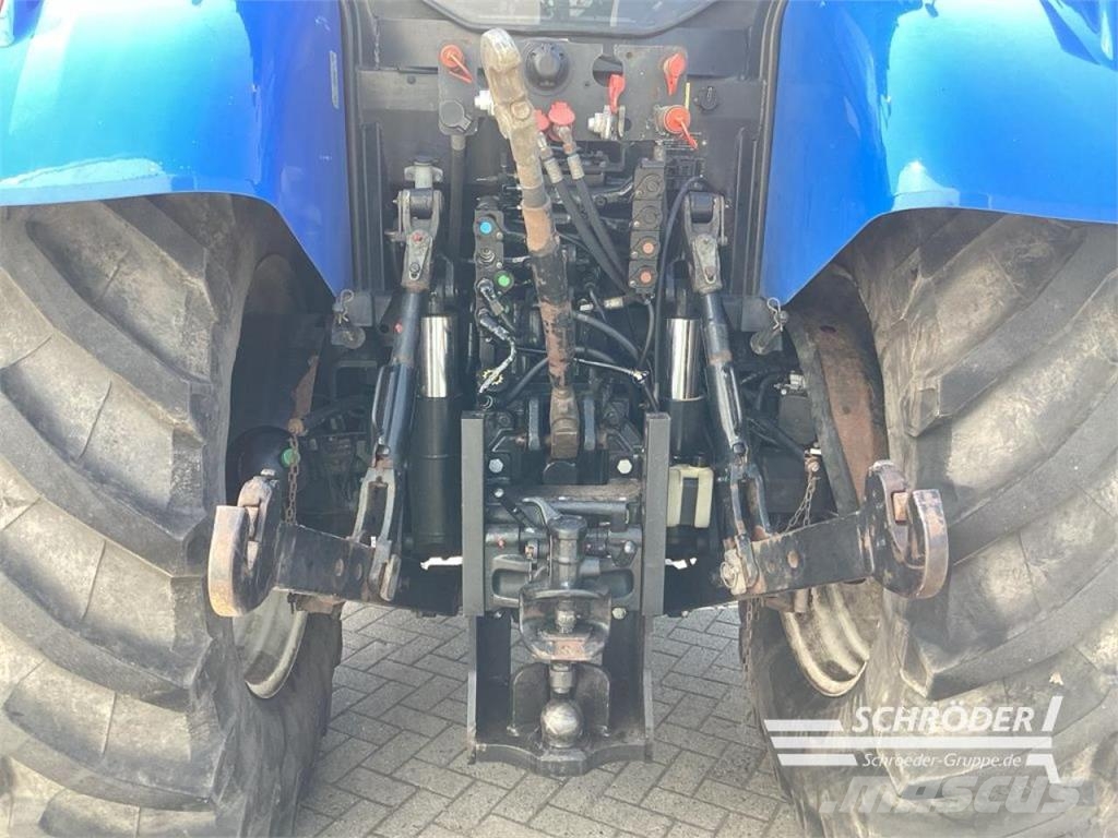 New Holland T6.180 الجرارات