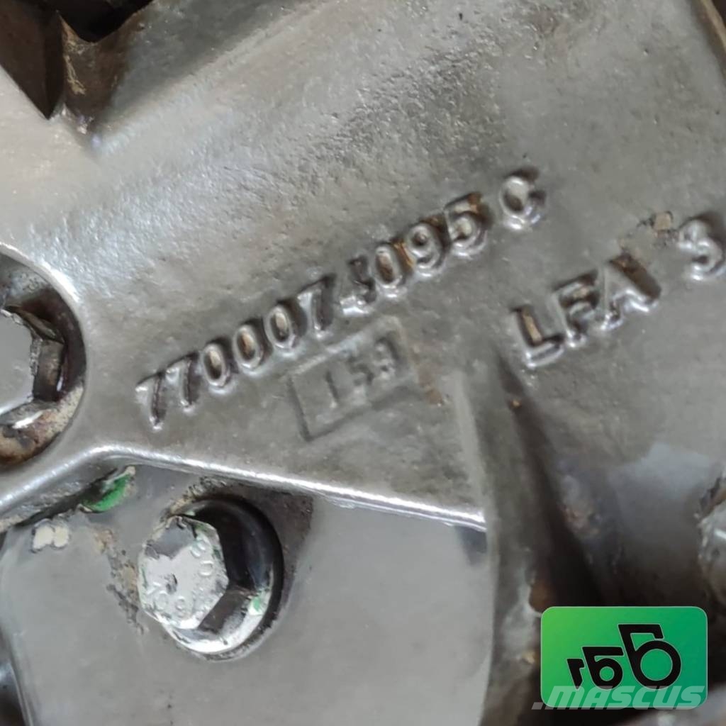 CLAAS Axion 850 Engine R516310 Moottorit