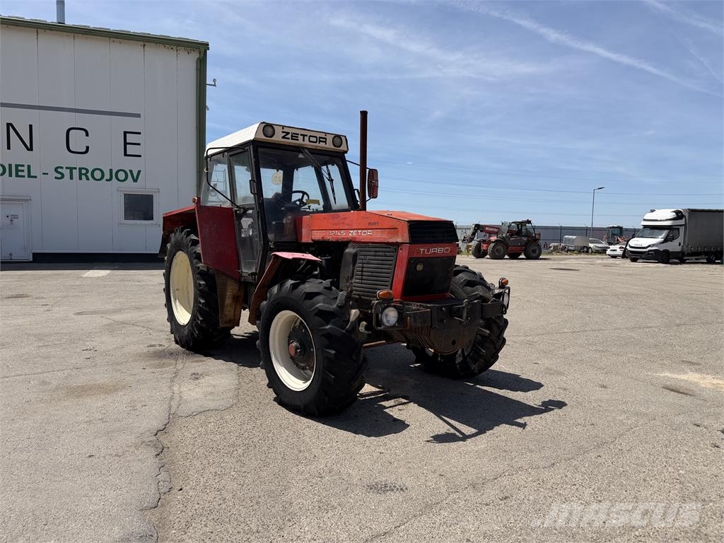Zetor 16145 VIN 885 الجرارات