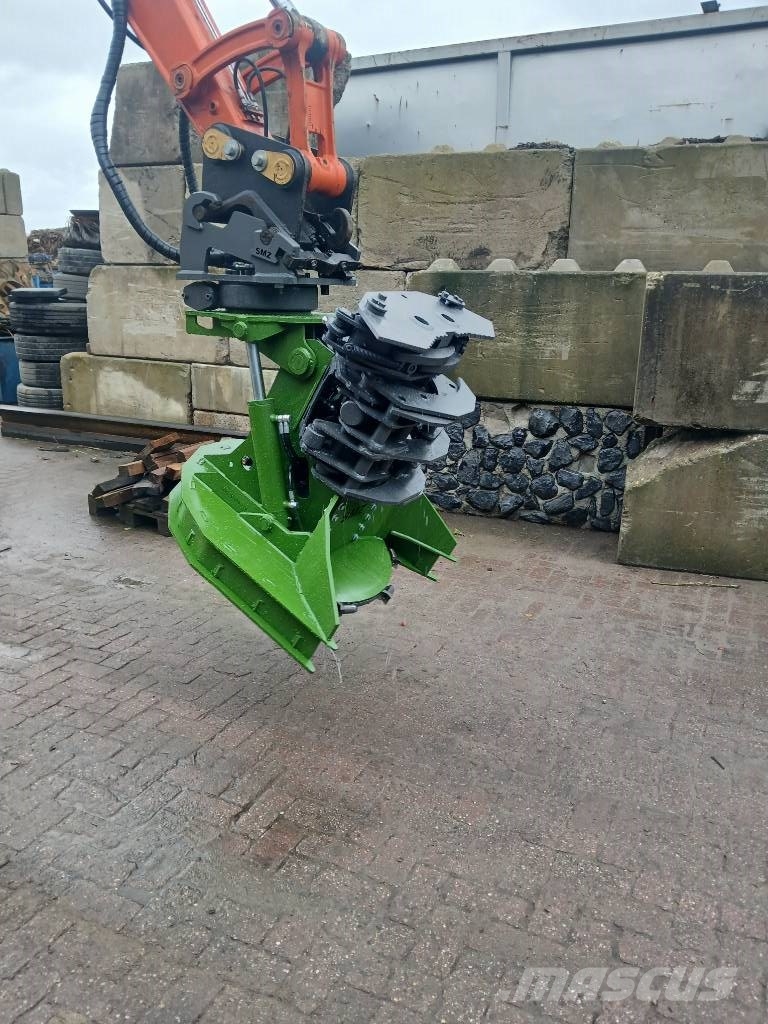 SMZ BZ30 Harvester heads