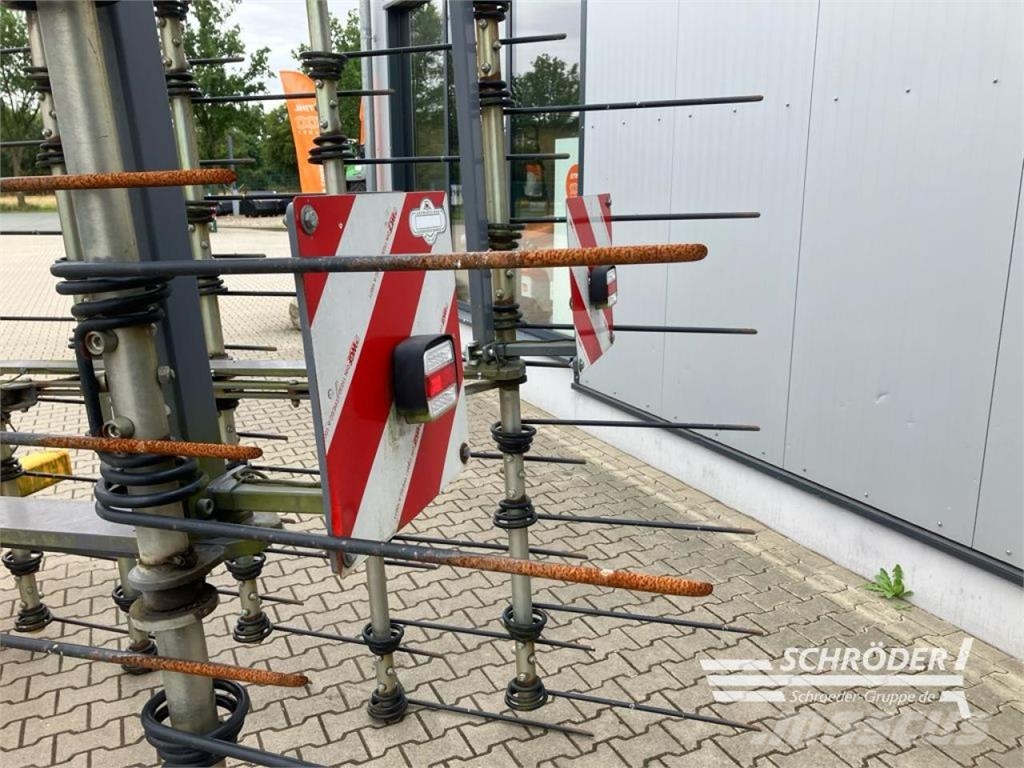 Wallner STROHSTRIEGEL - WSM STRAWMASTER 600 Інші землеоброблювальні машини і додаткове обладнання