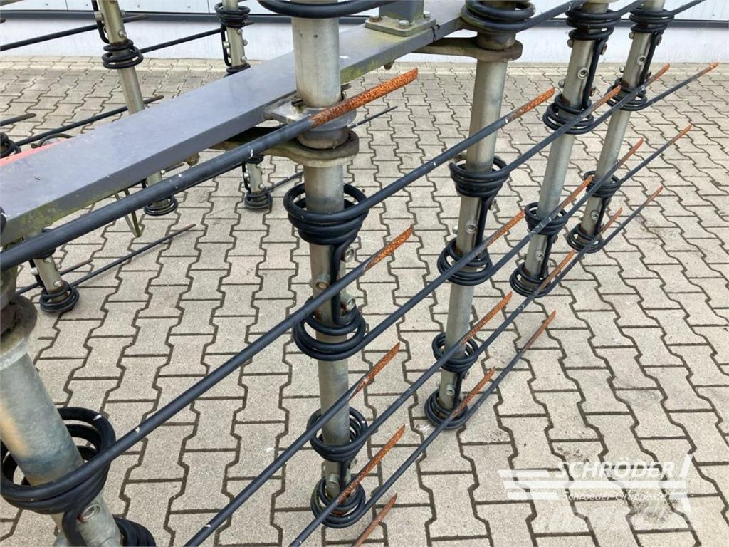 Wallner STROHSTRIEGEL - WSM STRAWMASTER 600 Інші землеоброблювальні машини і додаткове обладнання