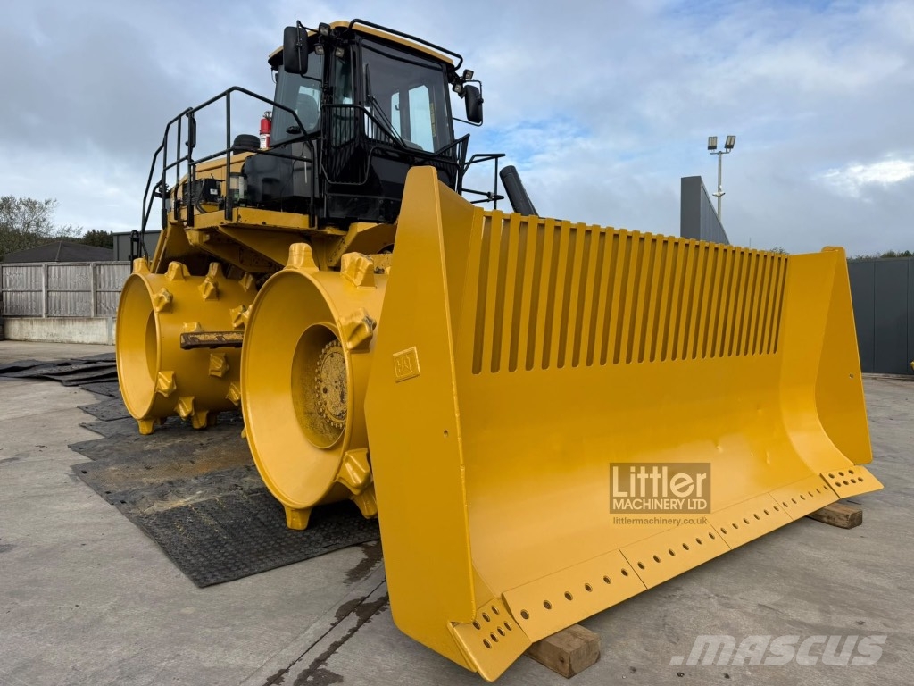 CAT 826 K Augsnes blīvētāji