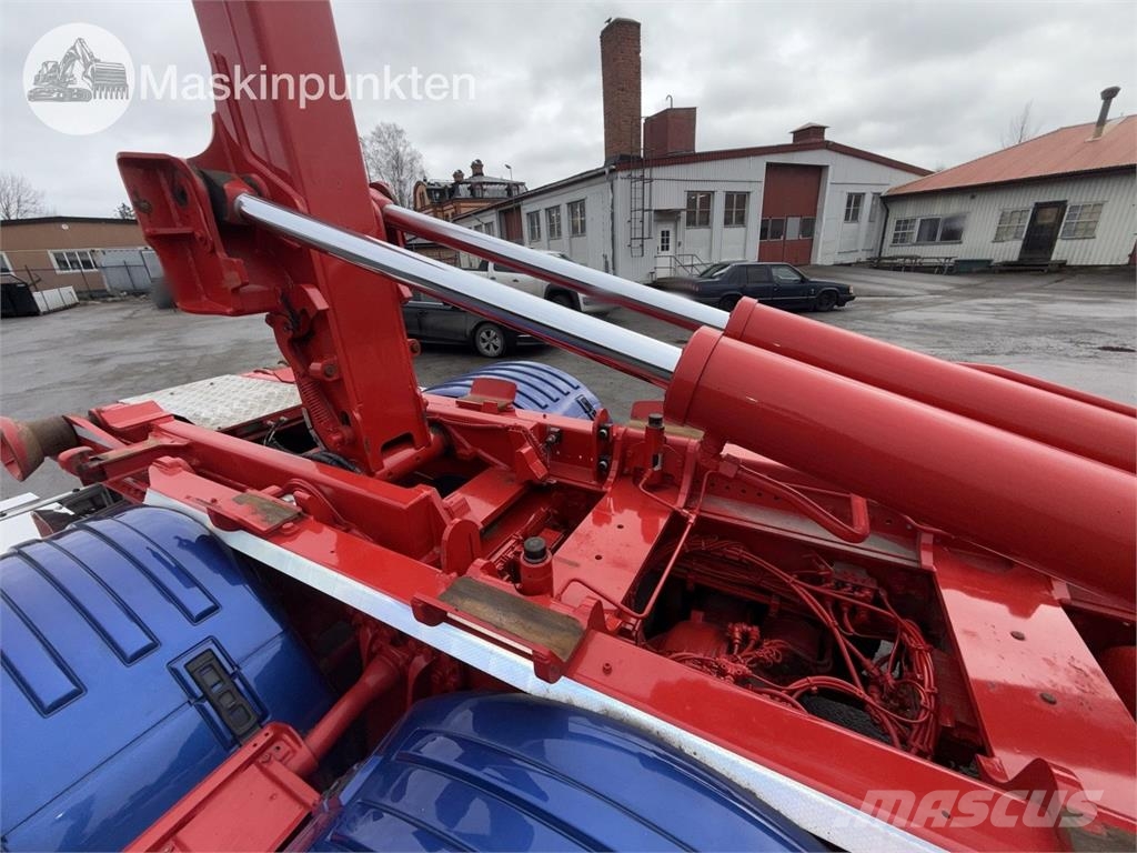 Scania G460B6X2*4NB Kraanaga veokid