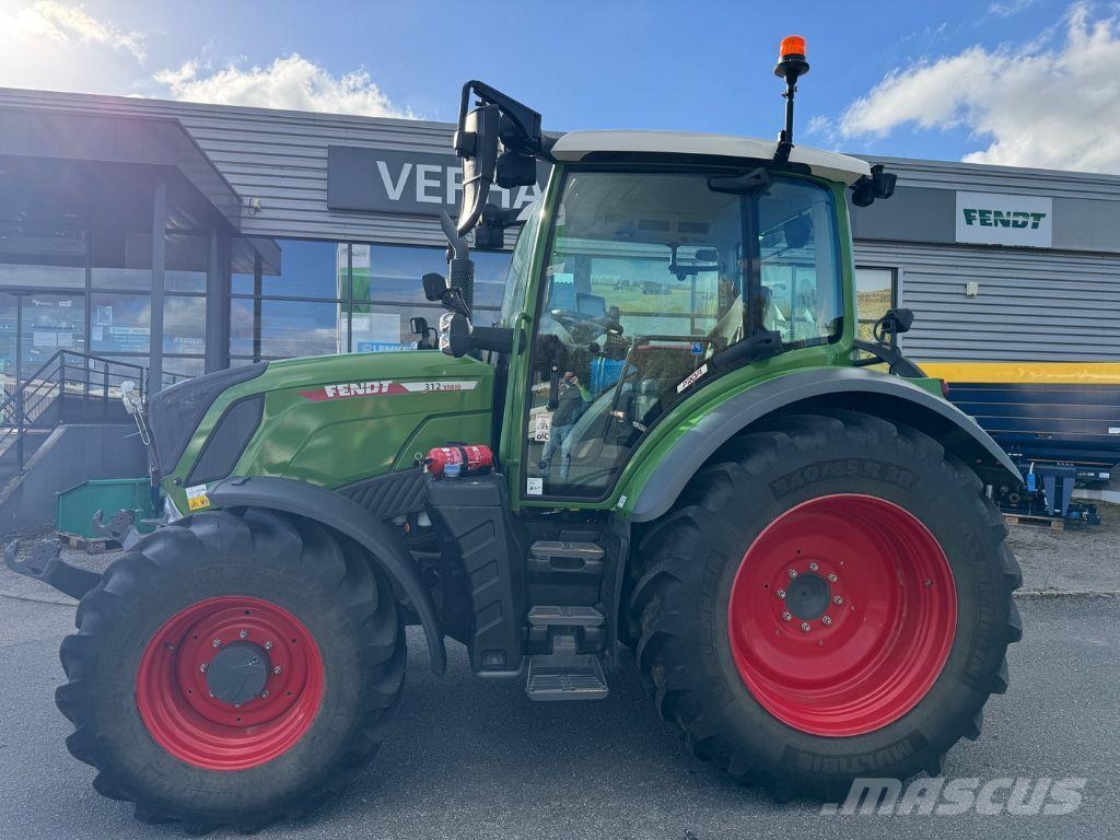 Fendt 312 PROFI Tracteur