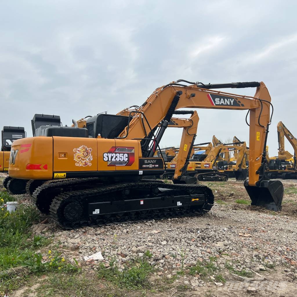 Sany SY 235 C Escavatori cingolati