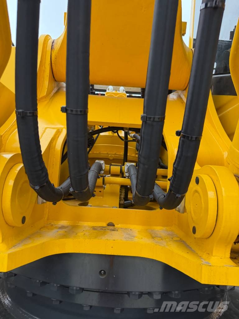 Komatsu PC 450-8   Source factory Bageri guseničari