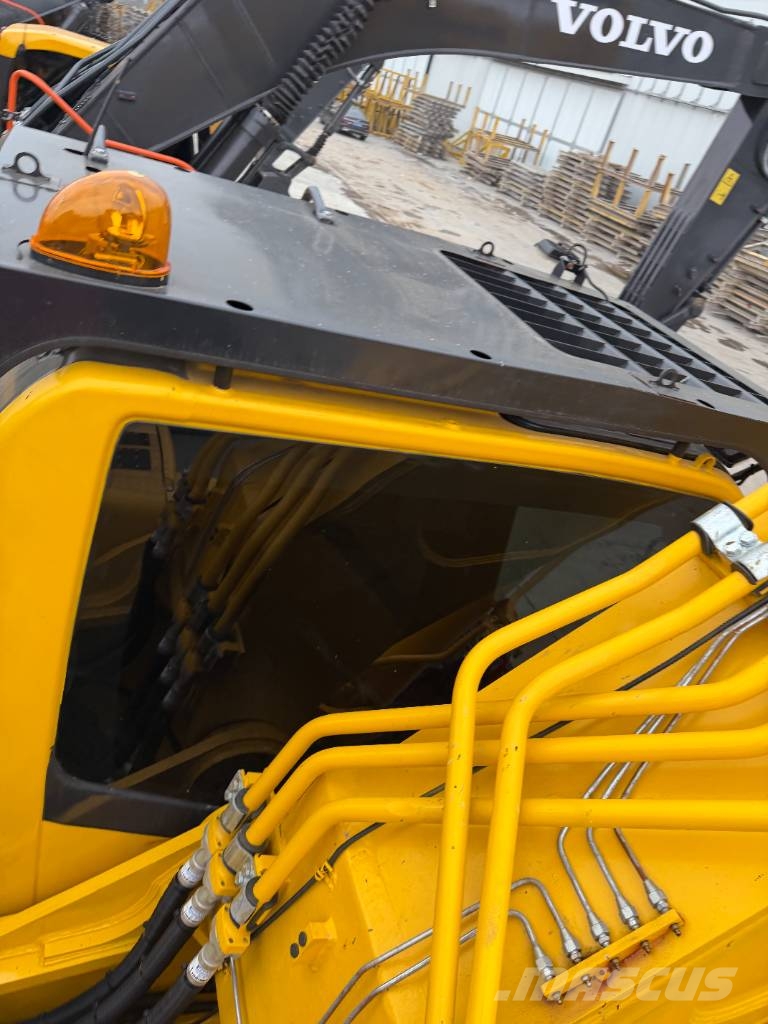 Komatsu PC 450-8   Source factory Bageri guseničari