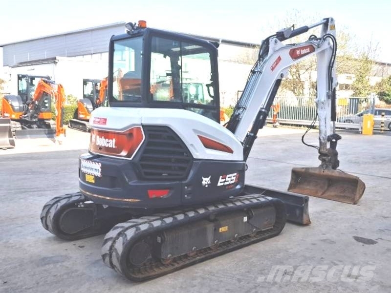 Bobcat E 55 z Minibagger < 7t