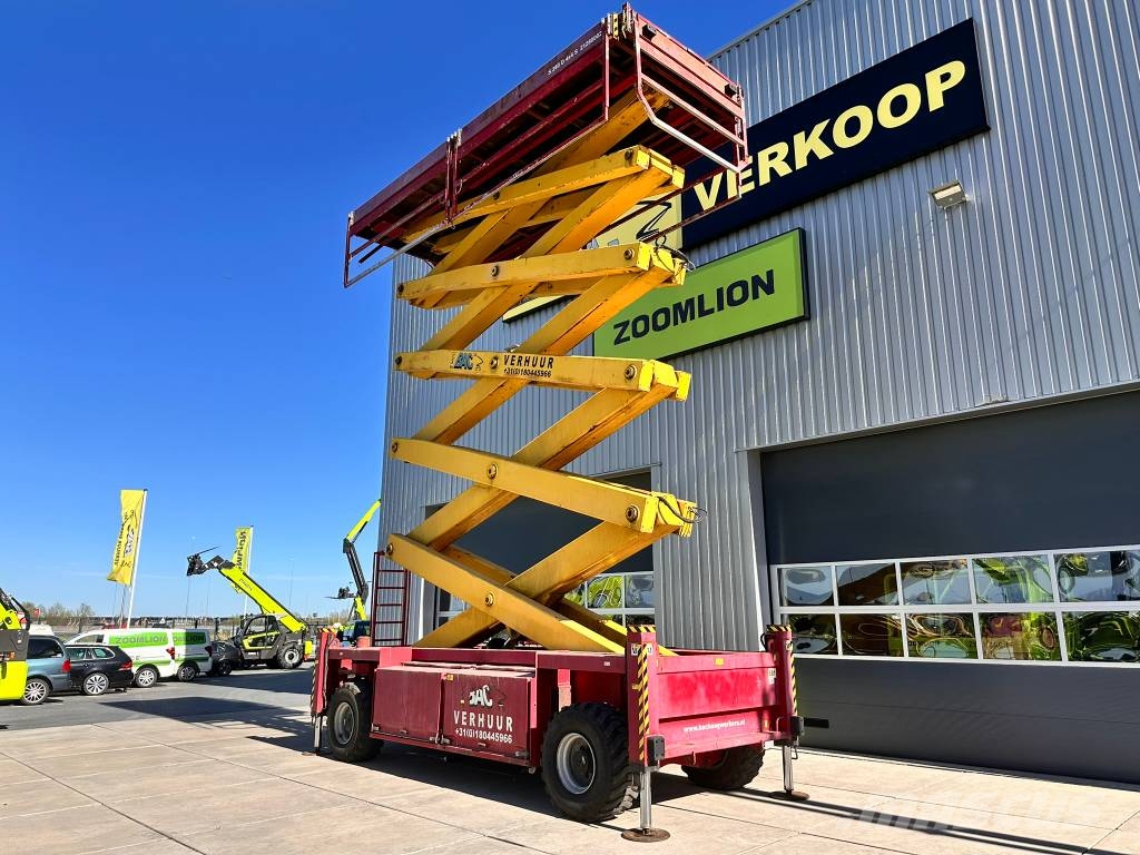 JLG Liftlux SL260-25D 4WD Škarjaste dvižne ploščadi