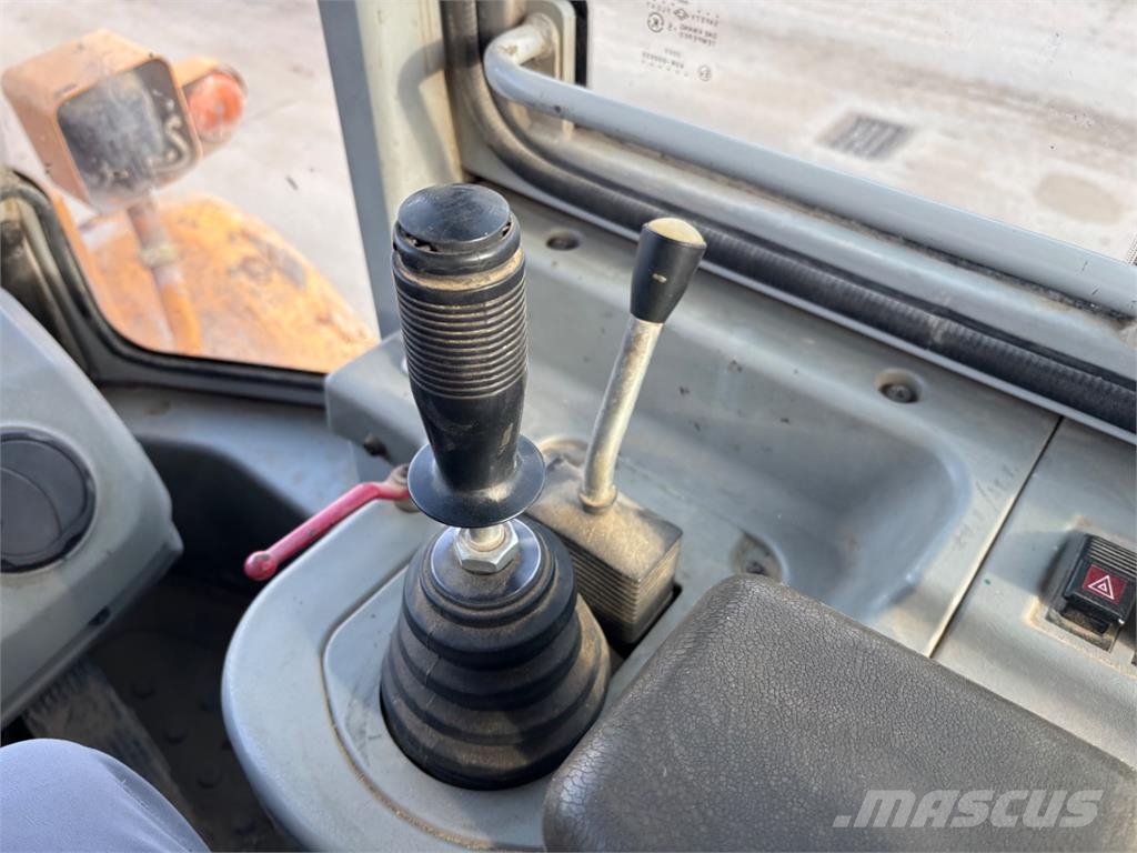 Hyundai HL 740-7 Stavebníctvo - ostatné